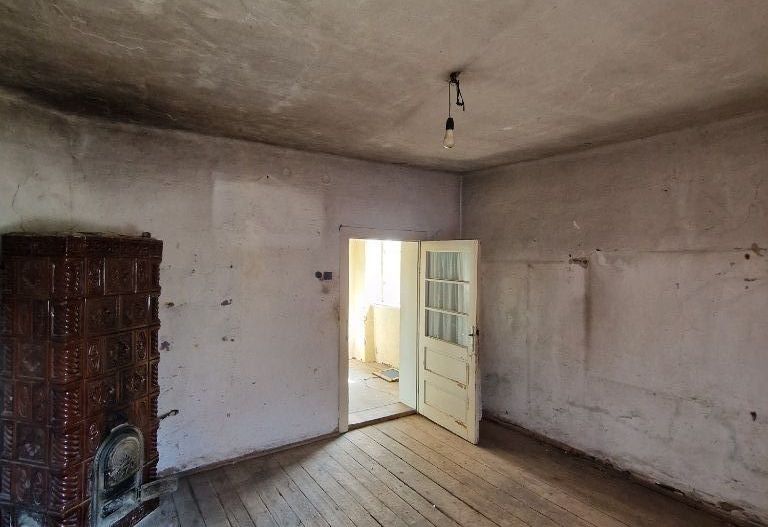 BRASADAS vinde casa cu teren 5 Ari zona Closca. - Poză 8