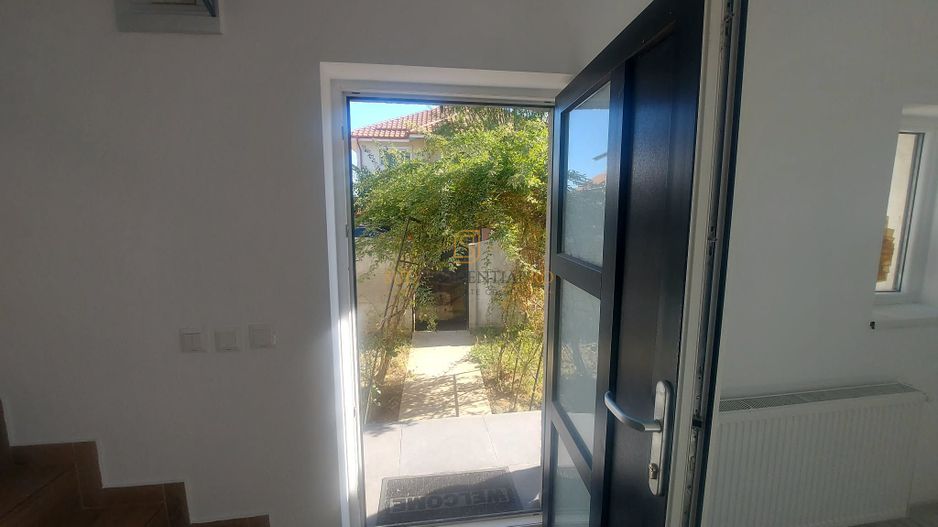 Vila duplex, semimobilata,3 camere, bucatarie inchisa,Comuna Berceni - Poză 11