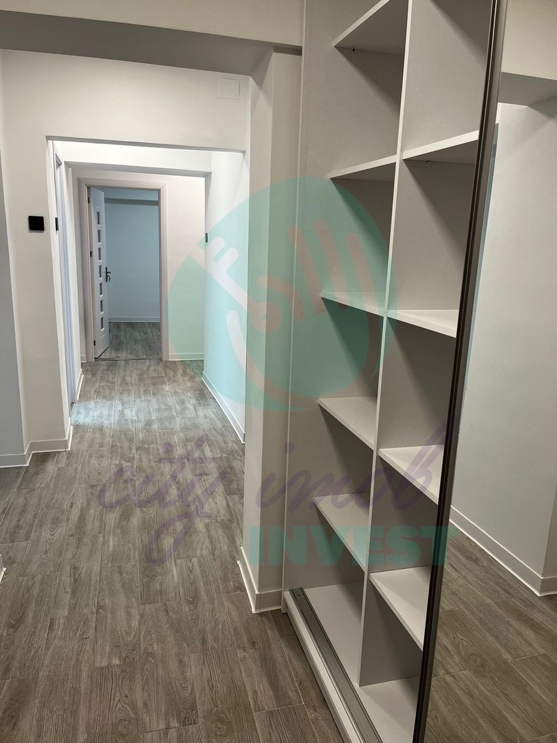 4 camere spațios Unirii | Vedere emblematică la Fântâni | Etaj 1 - Poză 7