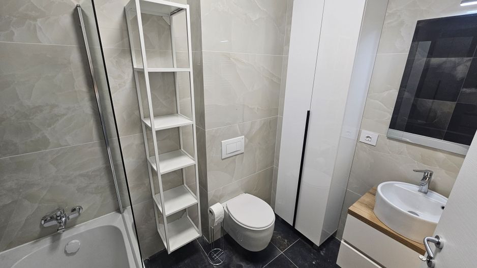 PRIMA INCHIRIERE Apart 2 cam cu terasa 12 mp si loc de pacare AMBIANCE - Poză 14