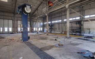 Distribuție /productie 3800 mp -constructie /14.000 mp curte. - Poză 5