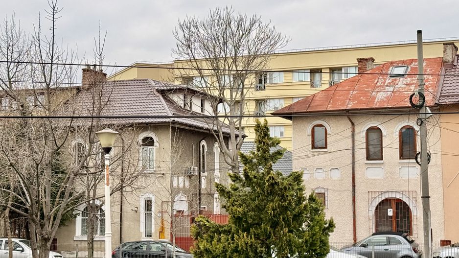 Vila 200 mp desfasurati cartier de case Belvedere Regie - Poză 5