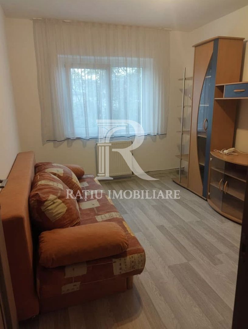 Apartament cu 3 camere | Calea Aradului | Oradea - Poză 7