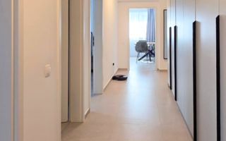 Apartament 3 camere de închiriat vedere spectaculoasă spre Tâmpa Qualis Coresi - Poză 13