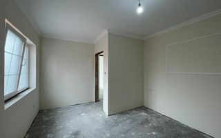 Duplex desparțit - 5 camere și 3 băi- Moșnița Nouă - Poză 6