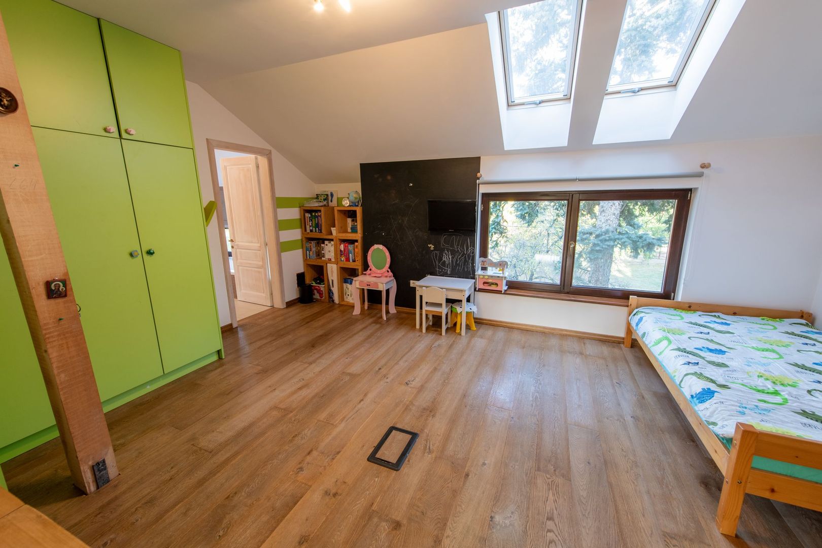 Casa P+Mansarda aproape de Bega și acces ușor spre Centru - Poză 20