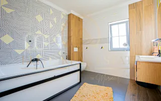 Mamaia Sat - Casă ultra-modernă de lux  – 5 camere, 4 dormitoare. - Poză 26