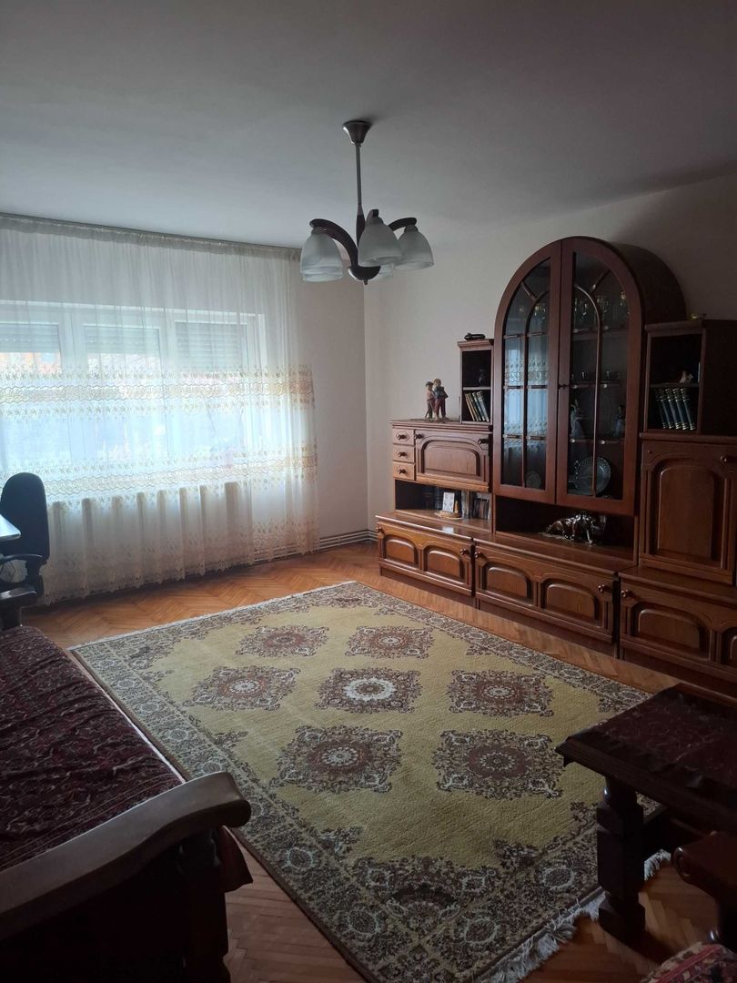 BRASADAS vinde ap 3 cam DECOMANDATE la PARTER in Micro 17. - Poză 3