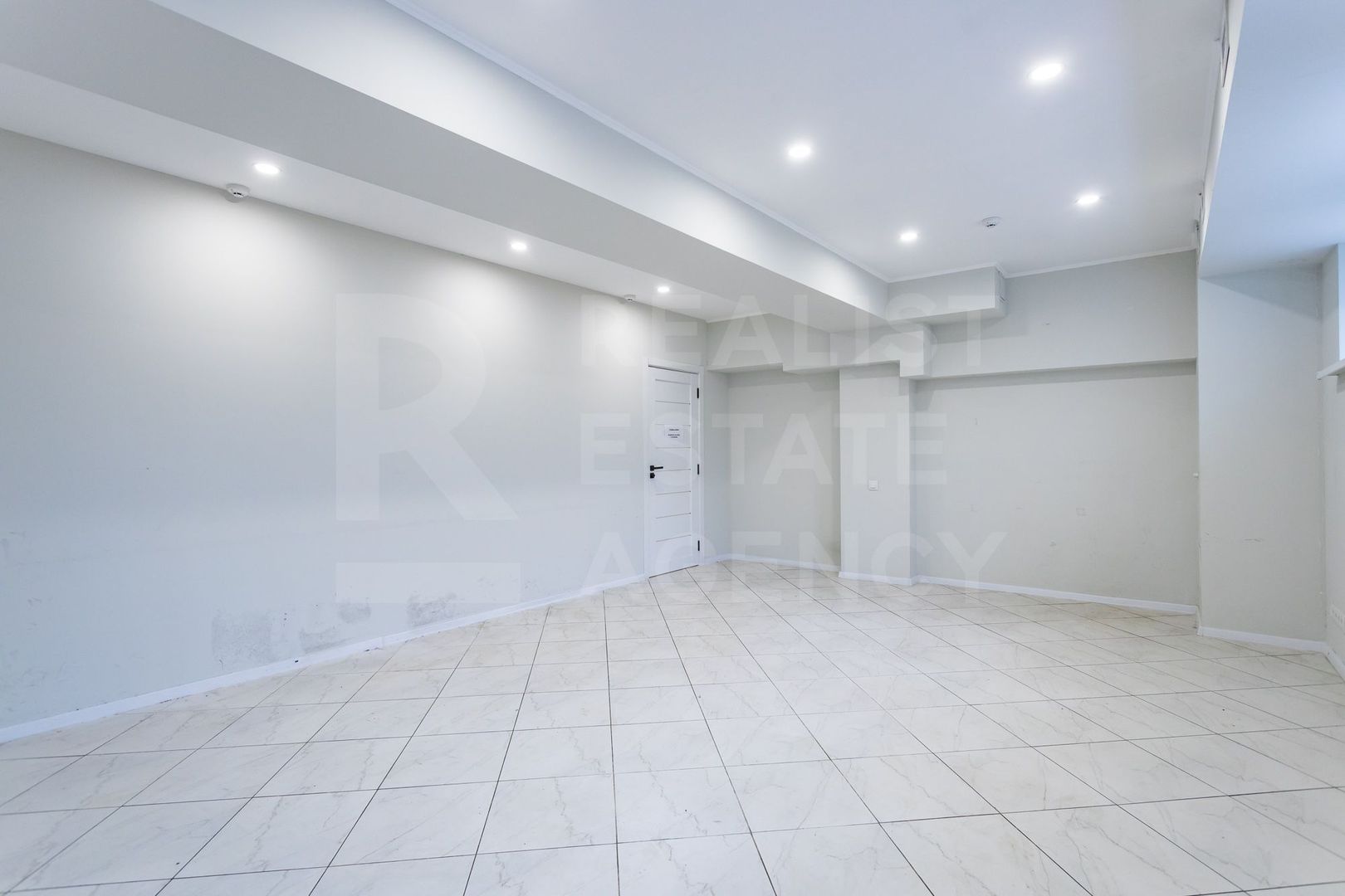 Chirie, spațiu comercial/oficiu, 275mp, bd. Mircea cel Bătân, Ciocana - Poză 15