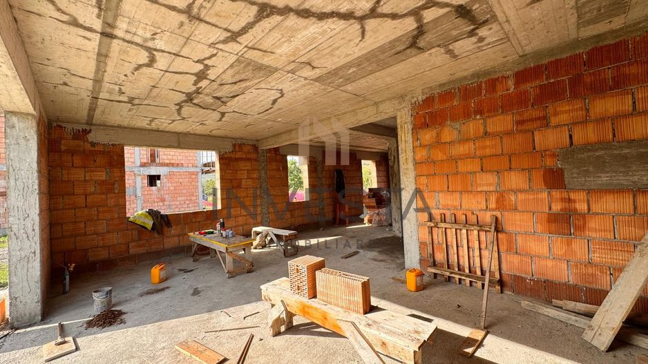 CASA INDIVIDUALA DE VANZARE SOPOR 800MP CURTE - Poză 9