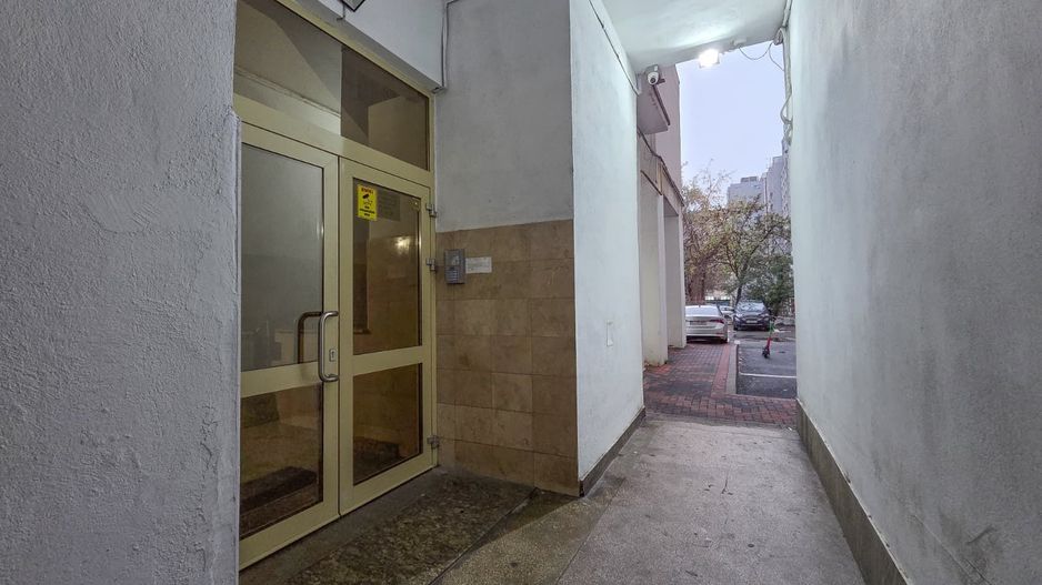 Apart 3 camere birouri stradal Bulevardul Unirii colt Nerva Traian - Poză 29