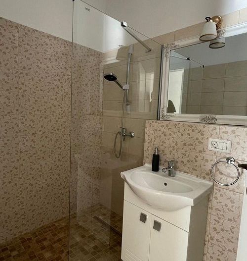 Apartament superb la vila, zona Torontalului. - Poză 10