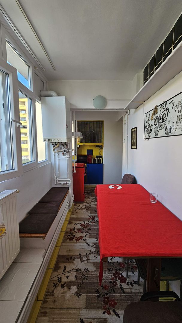 Spitalul Judetean-str Carpatilor apartament de inchiriat, mobilat,parcare - Poză 4