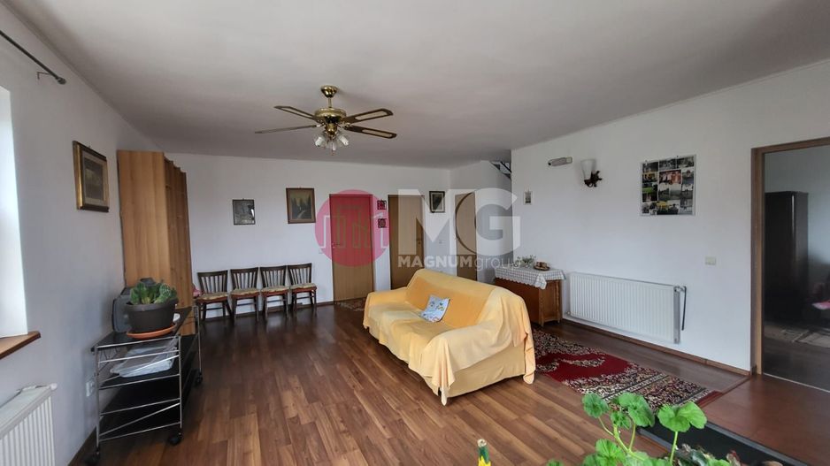 Casă de vânzare în Comuna Berceni – Bulevardul 1 Mai - Poză 1