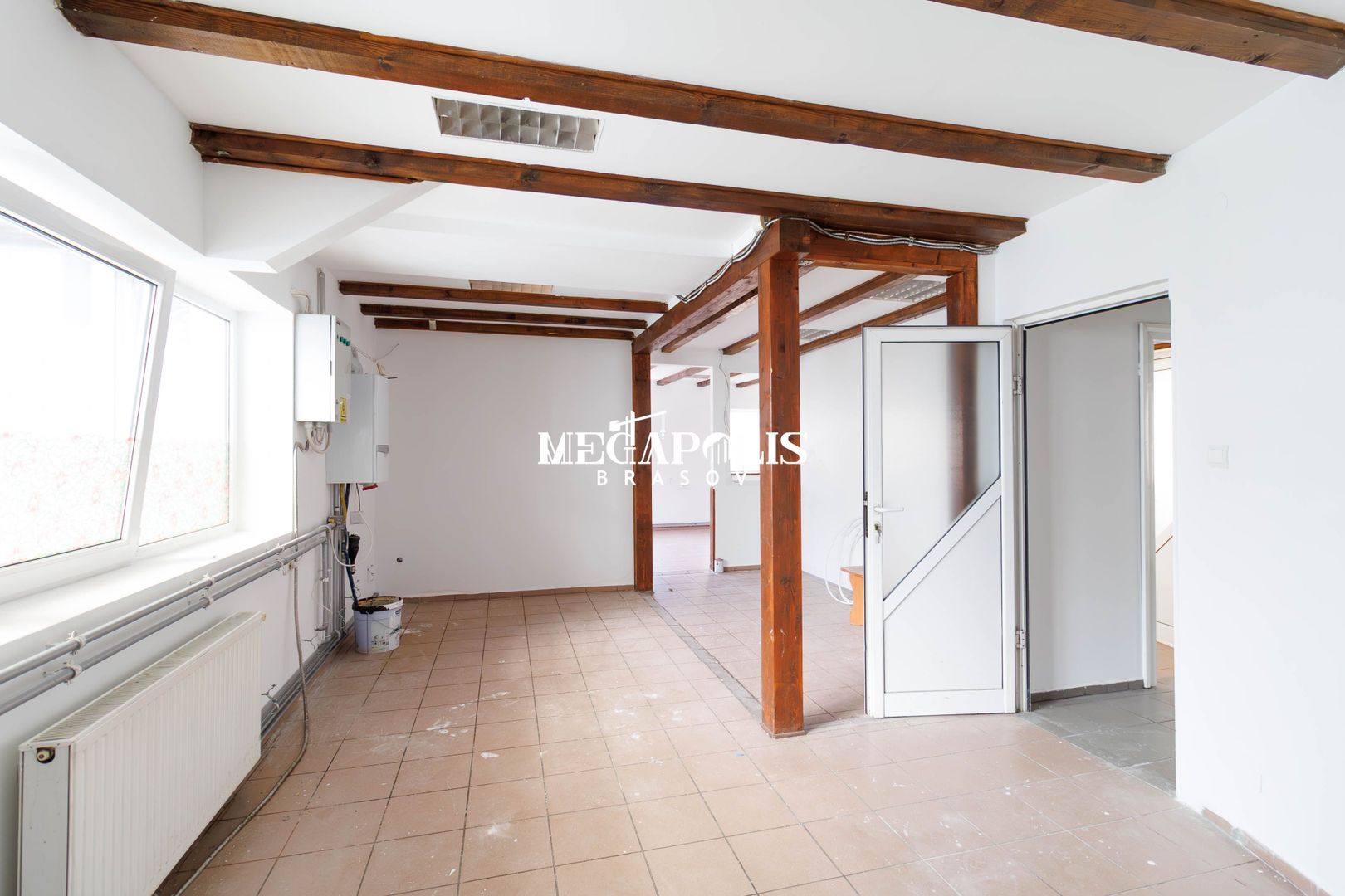 Chirie clădire centrul civic | Brașov | 500mp | 5000€ - Poză 21