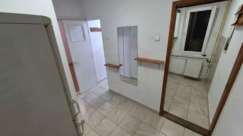 Vanzare apartament 2 camere in micro 19, 40 mp, 50.000 EURO - Poză 4