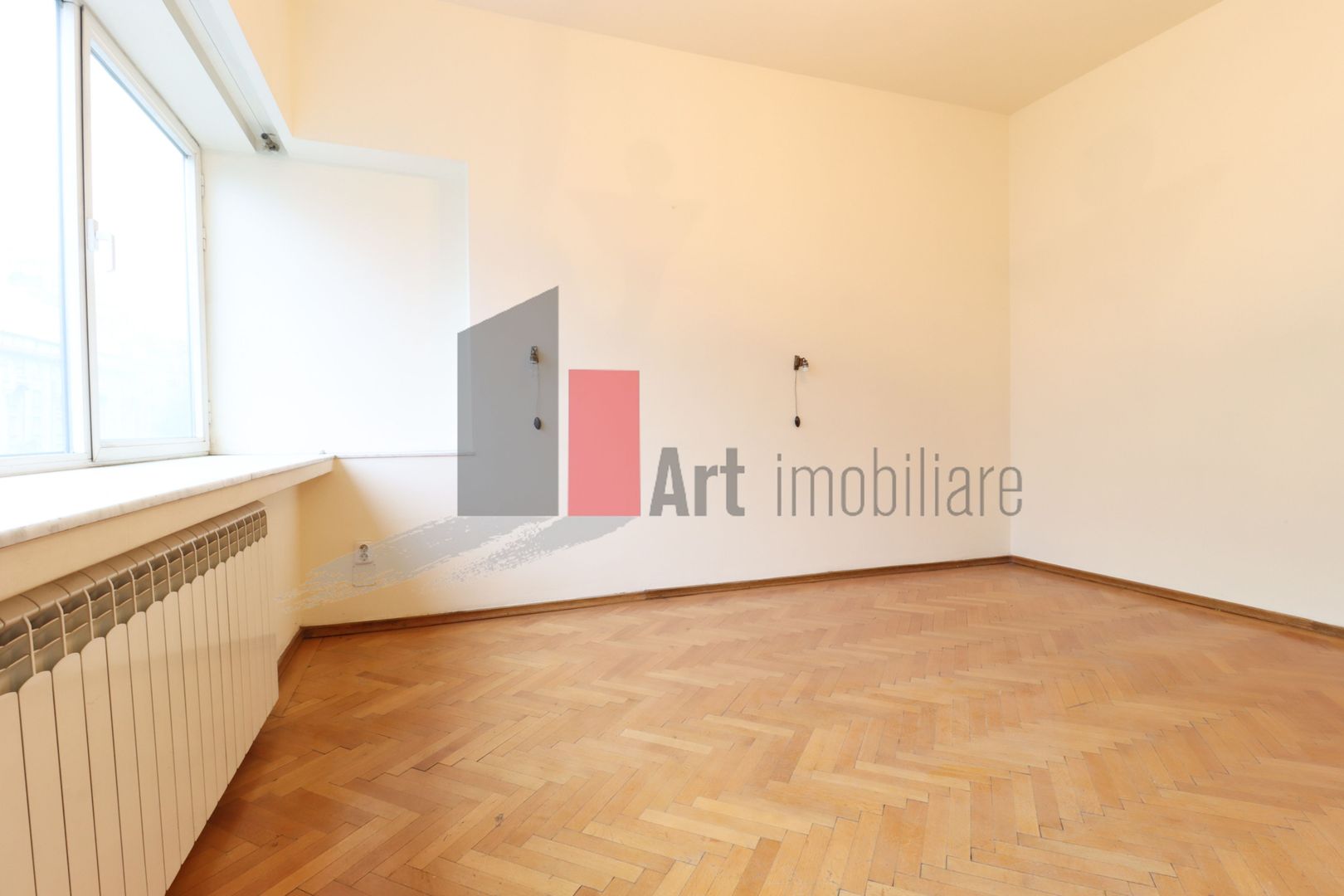 Apartamentul   "BURGESOS"  Universitate-Magheru, bloc stradal, 165 mp totali - Poză 13