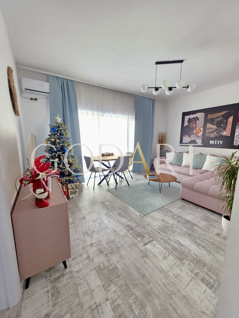 Vila individuala | 2 locuri de parcare | Curte | Mobilata | Utilata - Poză 1