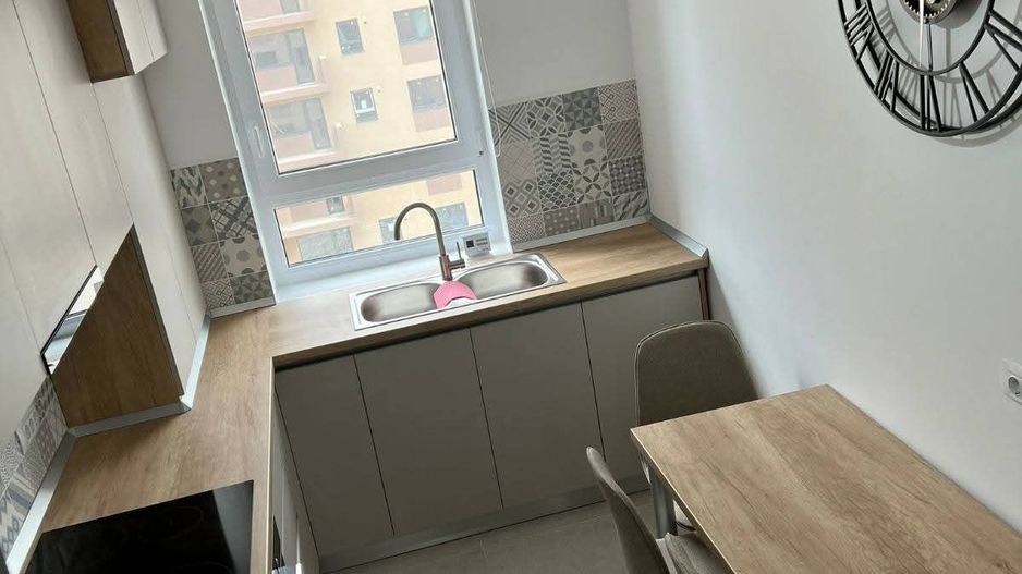 Apartament 2 camere Coresi/ Tractoru, de inchiriat - Poză 2