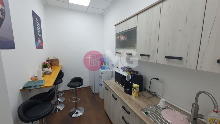 Spatiu comercial stradal de vanzare - Poză 6