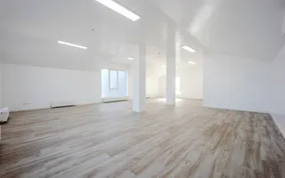 Vânzare spațiu comercial  Centru de 451,6 mp, amplasat pe teren privat - Poză 26