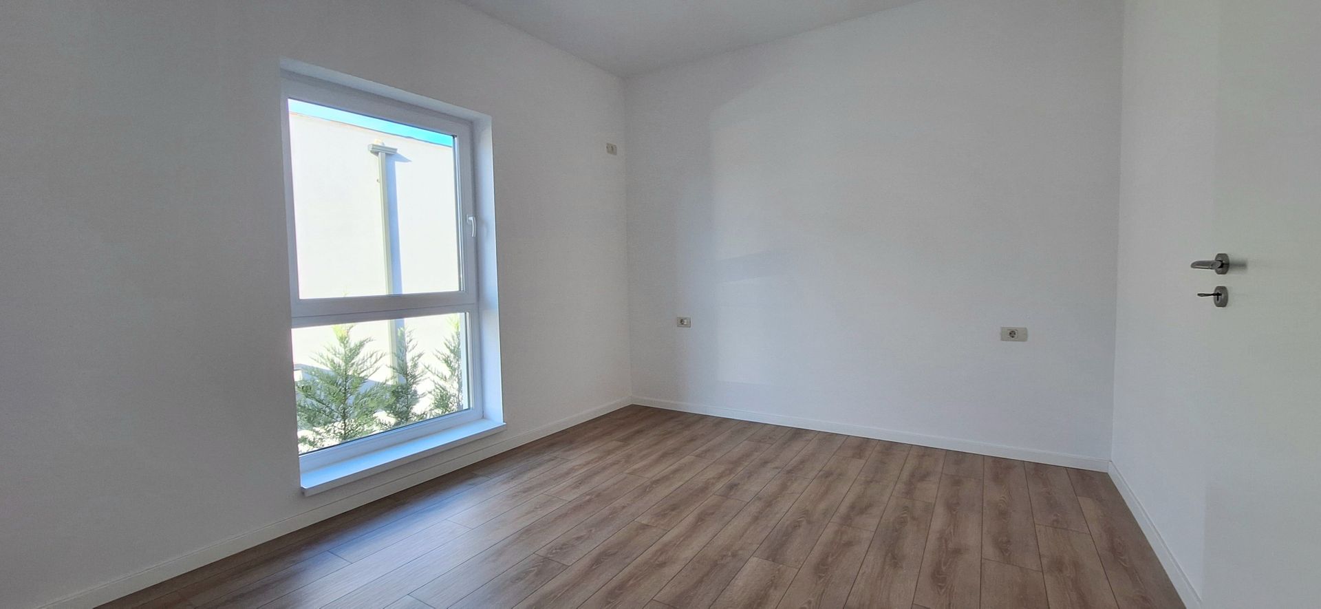 DUPLEX FINALIZAT - finisat la cheie - Poză 13