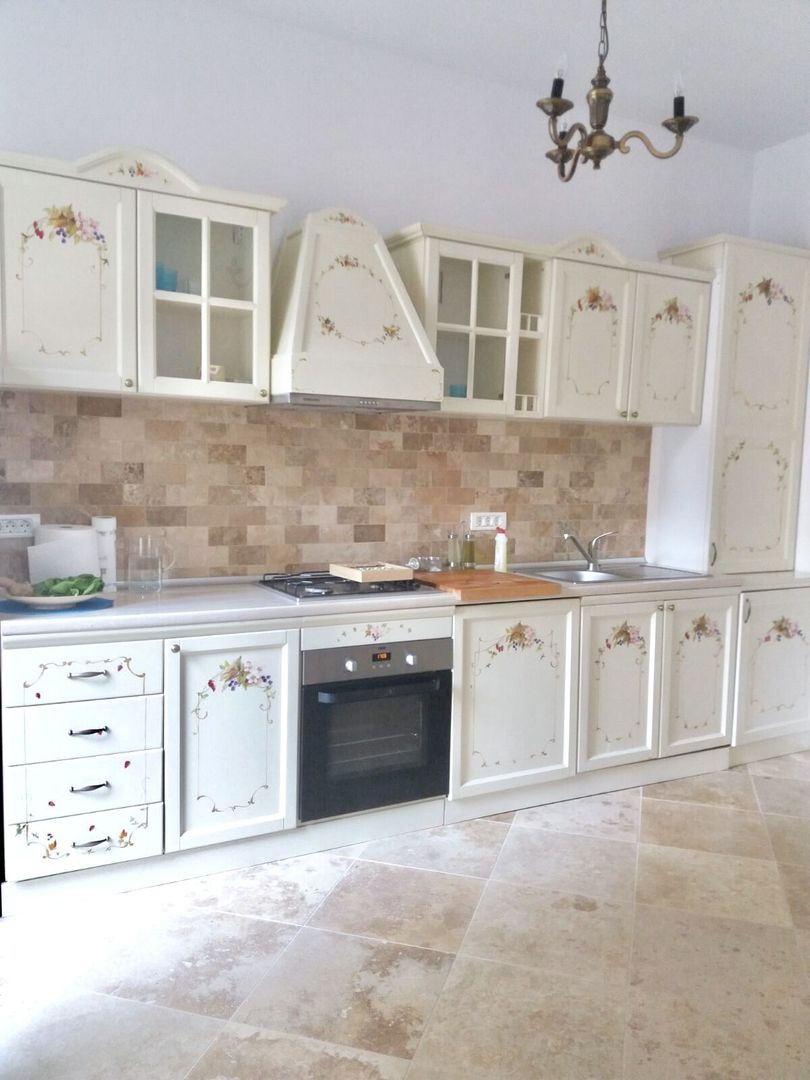 Casă de închiriat la liziera pădurii - Dumbrăvița - Poză 4