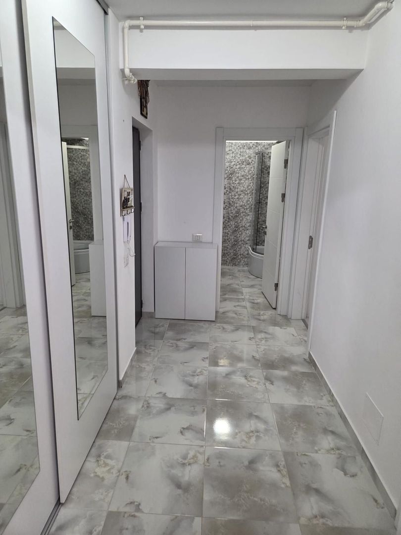 AP. 2 CAMERE APARATORI,CENTRALA PROPRIE,LOC DE PARCARE, MOBILAT MODERN - Poză 3