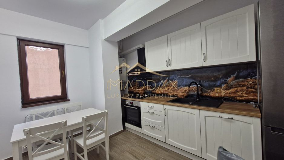 Apartament *4 camere *110mp* // Parcare - Poză 23