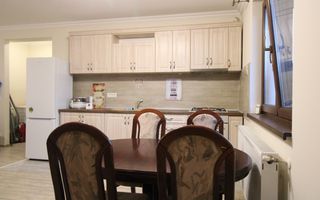 3 camere, zona foarte linistita + 2 locuri de parcare- Giroc - Poză 2