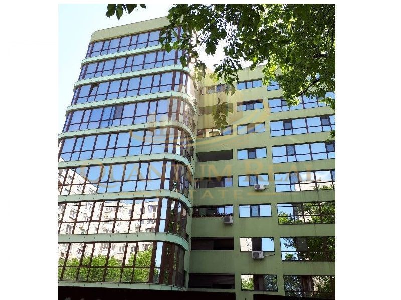 Apartament 2 Camere+Garaj. Mobilat. Disponibil imediat. Bloc nou: 2010 - Poză 1