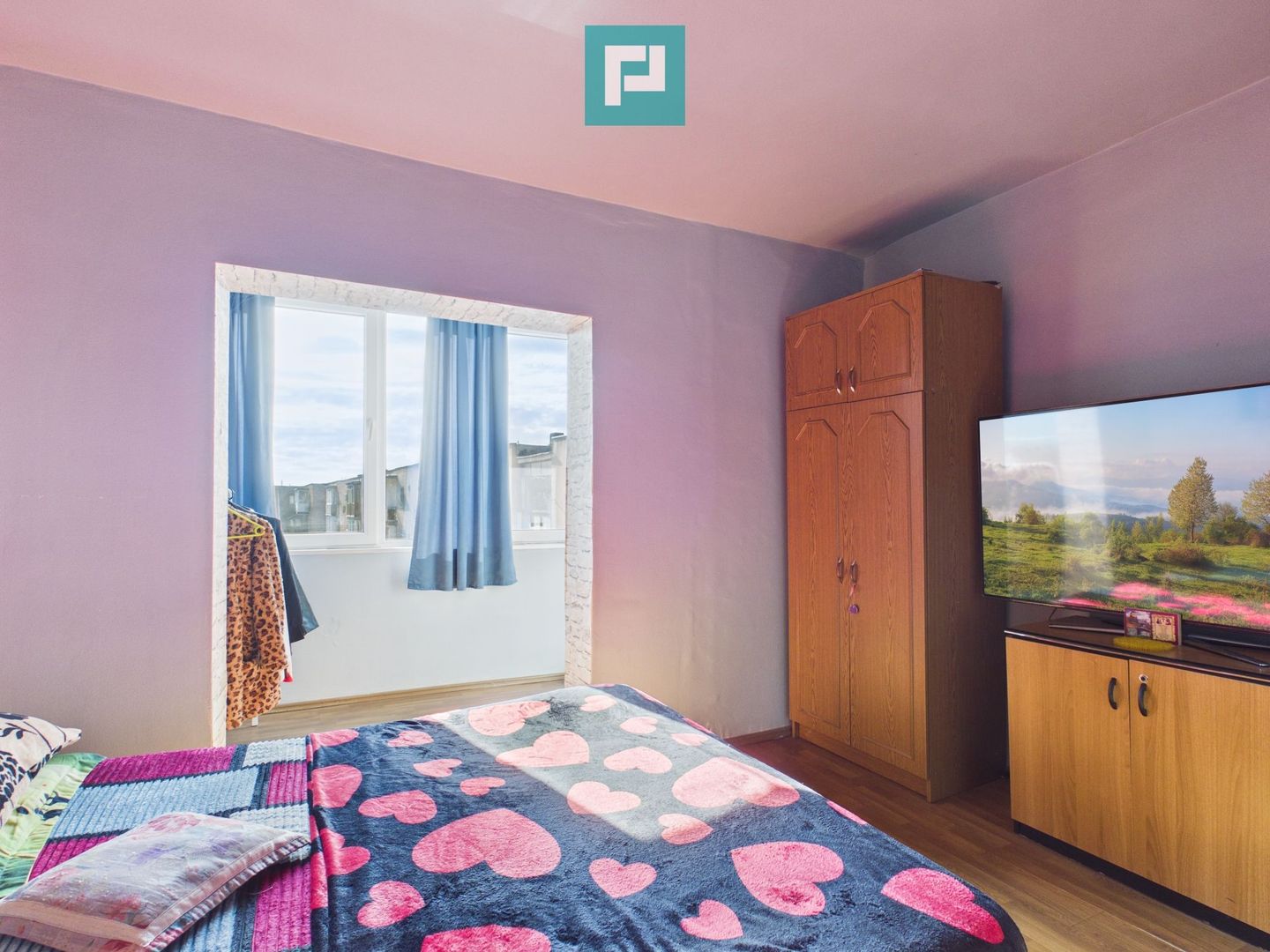 Apartament cu două camere, decomandat Lipova - Poză 4