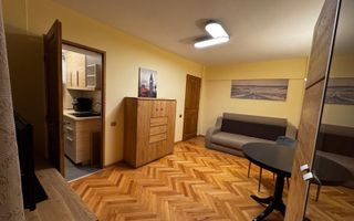 Garsoniera Centrul Civic bloc de apartamente - Poză 4