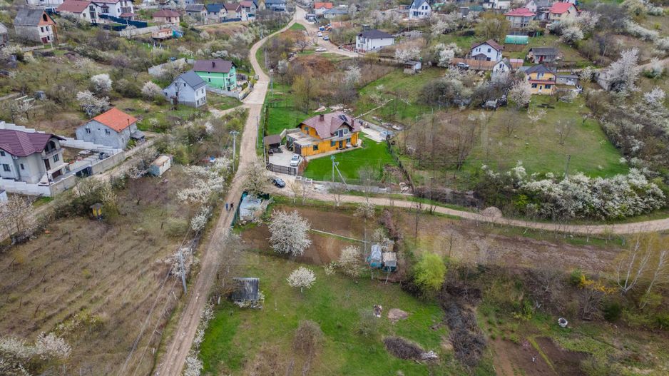 Vânzare, teren, 16 ari, str. Prieteniei, Dumbrava - Poză 3