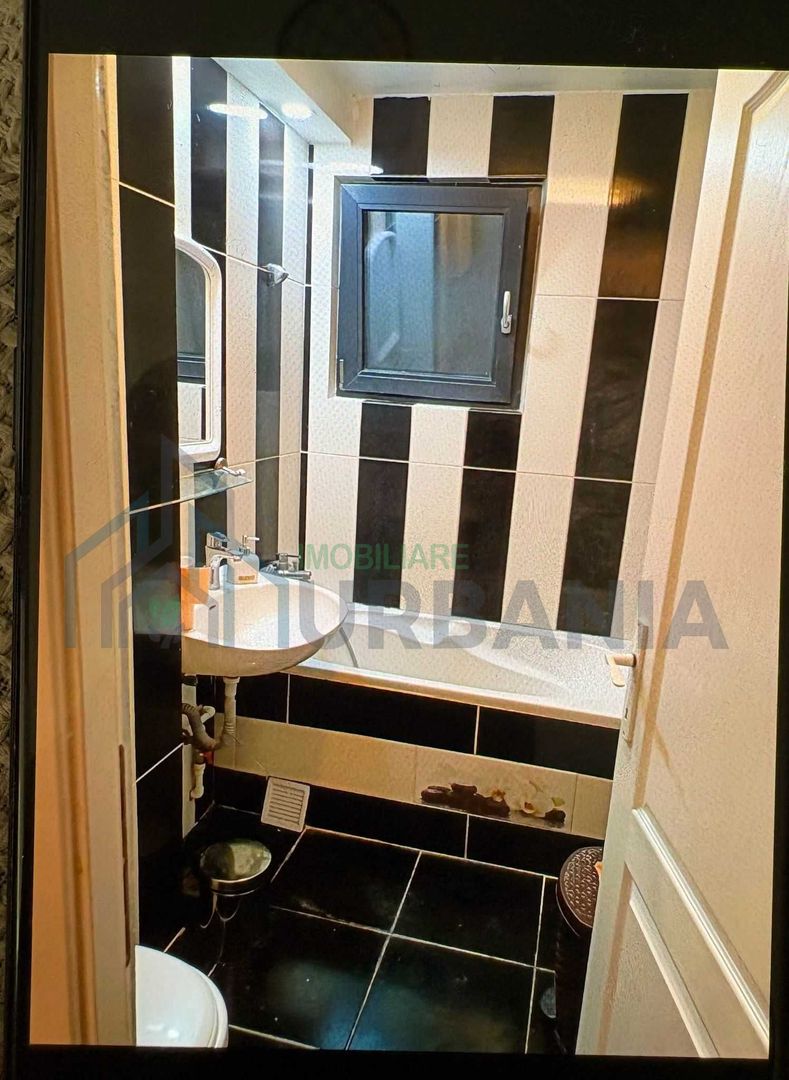 Inchiriez apartament # - Poză 4