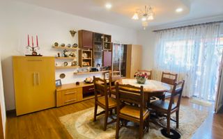 Casa deosebita Ghimbav - Poză 15