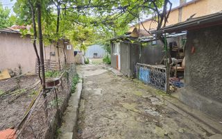 Teren de vanzare 300mp toate utilitatile - Poză 8