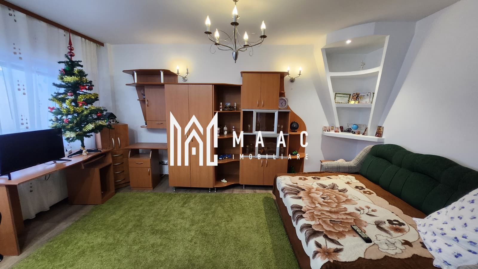 Apartament 2 camere Hanul Haiducilor | Etaj 1 | Boxa - Poză 1