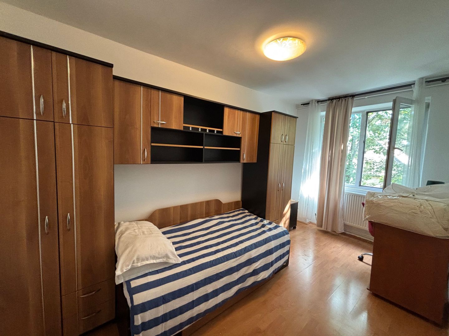 Apartament 3 camere zona Medicina - Poză 20