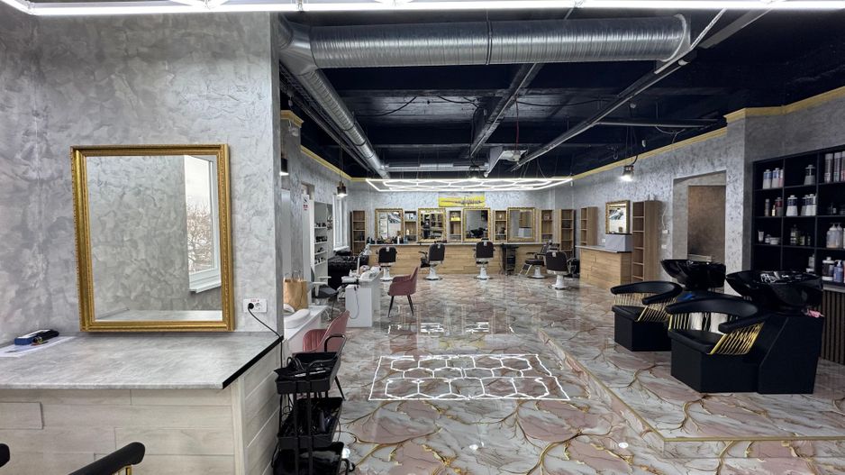 DE VÂNZARE BUSINESS – Salon de Frumusețe Complet Funcțional | 220 mp - Poză 3