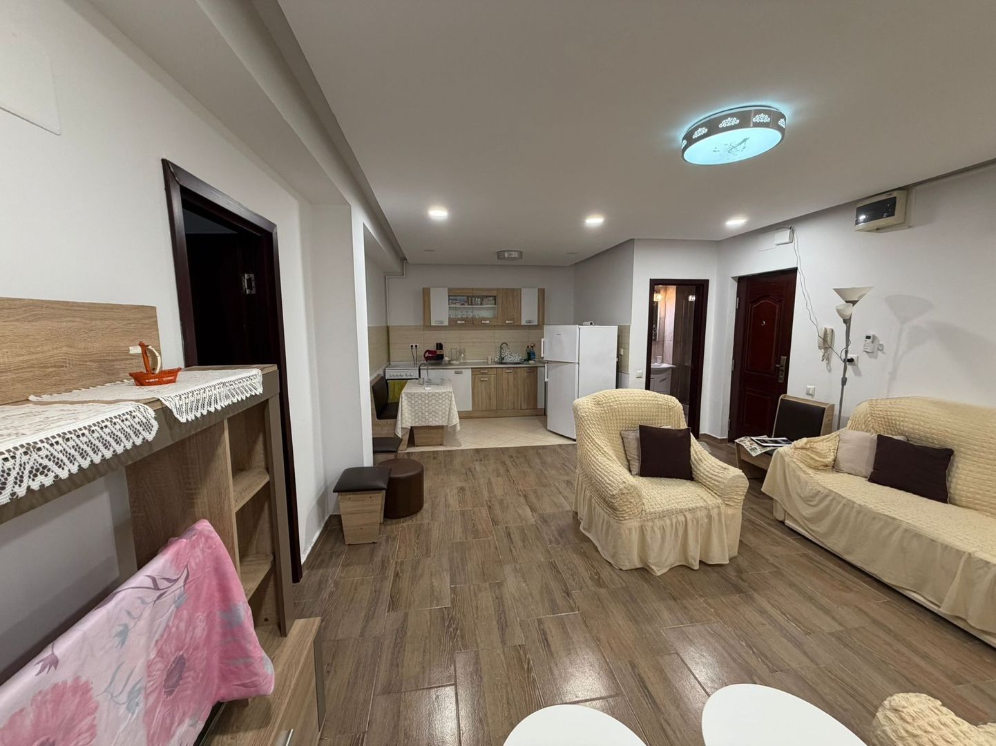 APARTAMENT 3 CAMERE | TERASA PROPRIE | - Poză 2