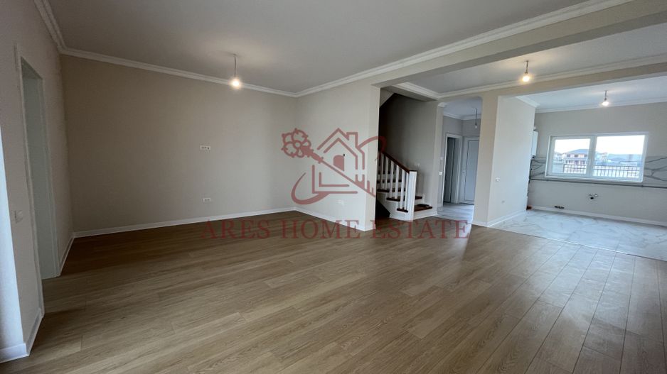 1/2 Duplex spatios | Gata de mutare | Mosnita Noua - Poză 2