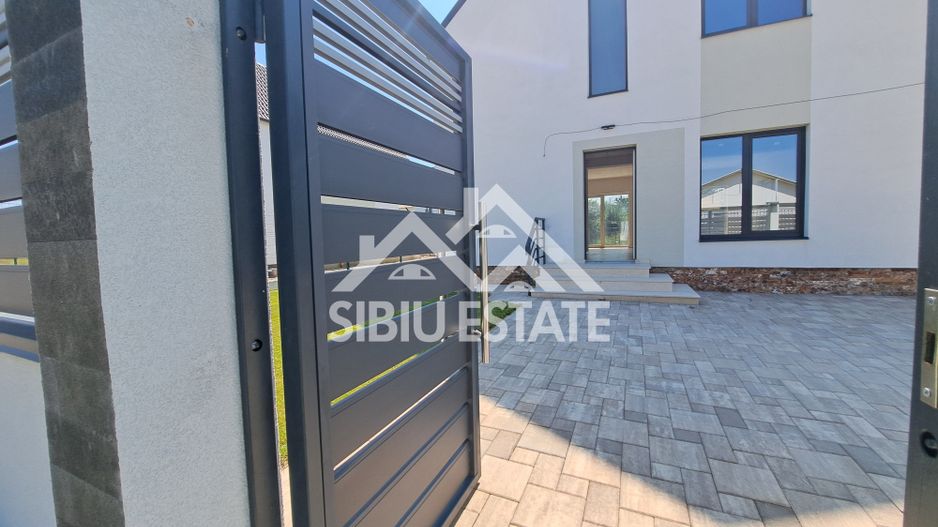 Casa Sibiu Vest, zona Cristian - Poză 9