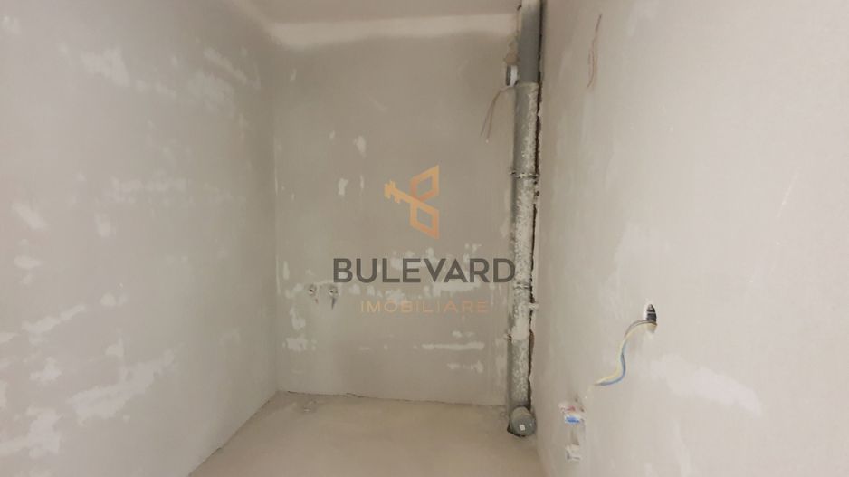 Apartament cu 3 camere, Zona Vivo - Poză 7