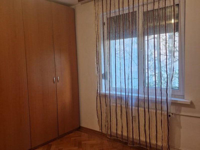 Vanzare apartament 2 camere Pajura - Poză 4