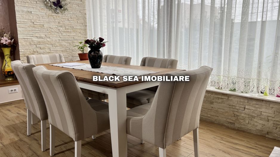 Vila de 7 Camere D+P+1+POD - Curte si garaj, EFORIE NORD Ocazie unica - Poză 21