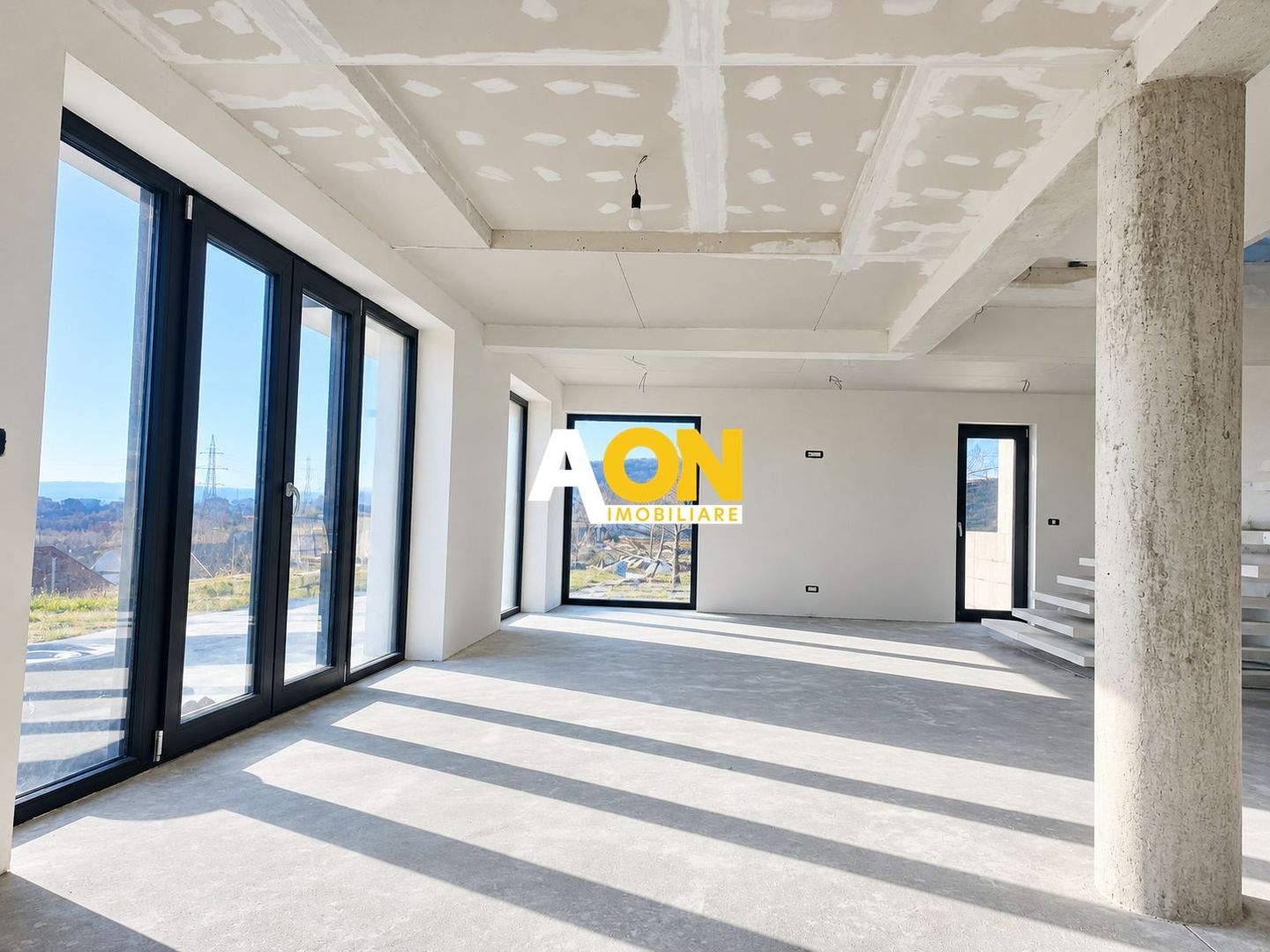 Vila deosebita, moderna, 4 camere, 1242 mp teren, cu panorama, Micesti - Poză 5
