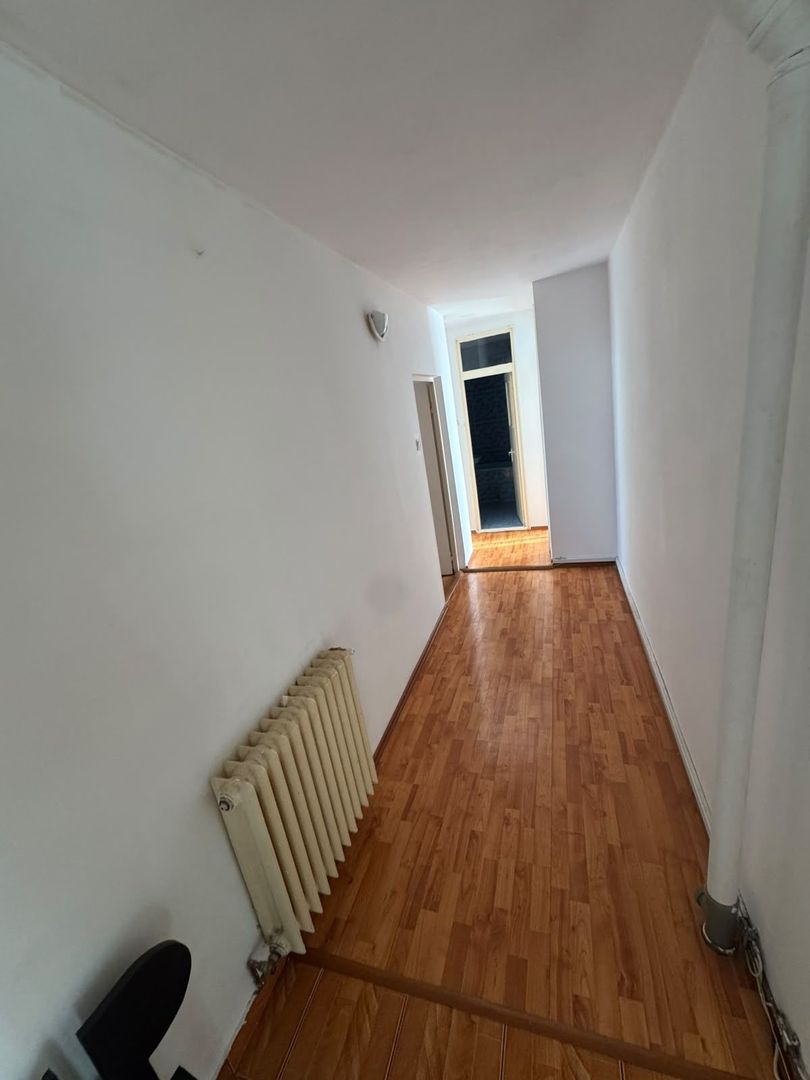 Apartament cu 4 camere de închiriat în Alba Iulia - Poză 6