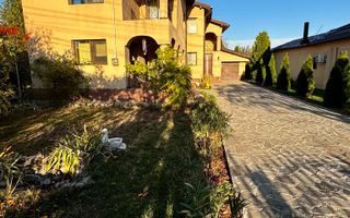 Vanzare casa ideal 2 familii padurea Romanesti - Poză 30