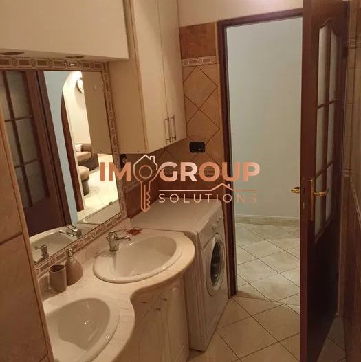 Cug - Selgros- 2 Camere Decomandat - 54Mp - Bloc 1986 - Poză 5